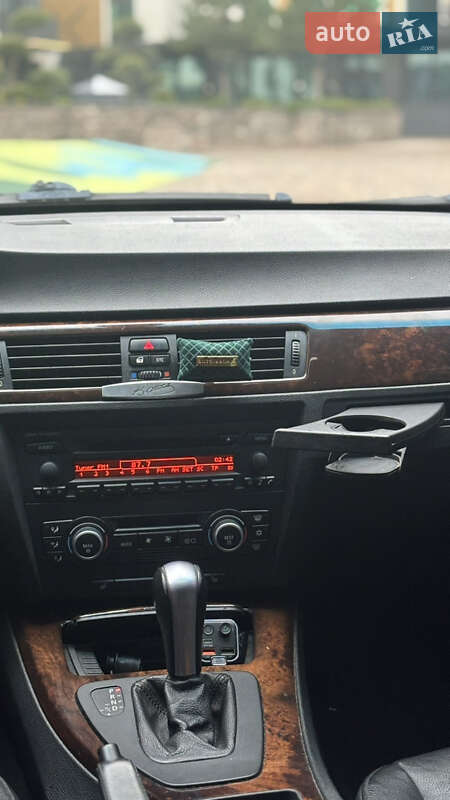 Седан BMW 3 Series 2006 в Киеве