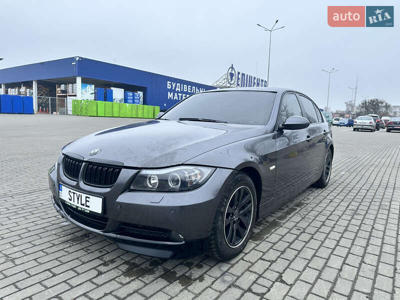 BMW 3 Series 2005