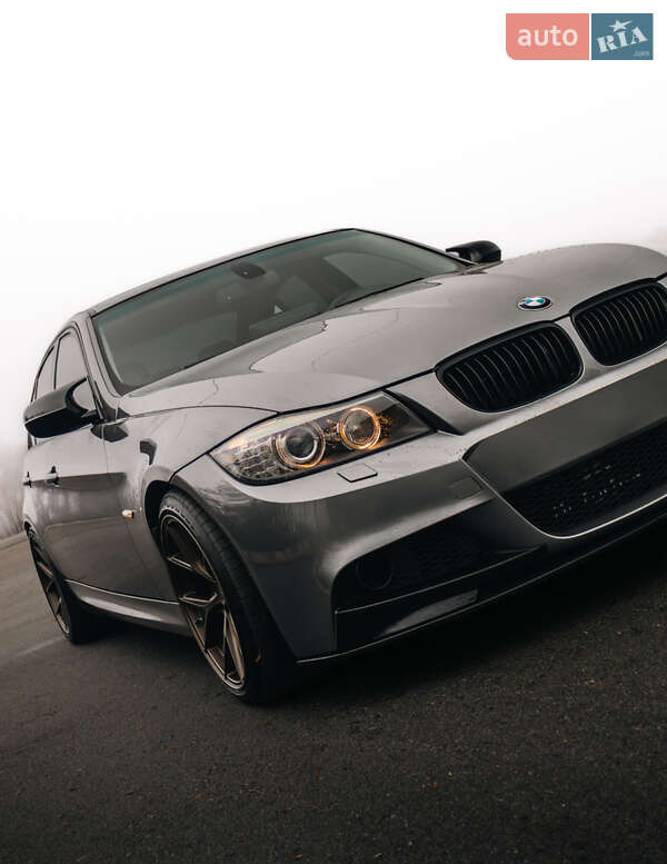 Седан BMW 3 Series 2009 в Кременчуге фото 5 Седан BMW 3 Series 2009 в Кременчуге