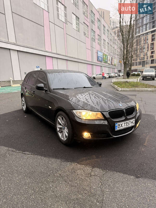 Универсал BMW 3 Series 2008 в Киеве
