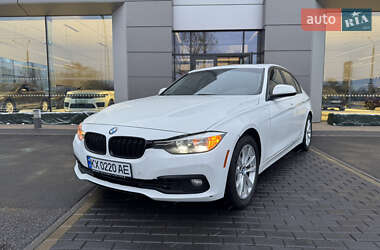 Седан BMW 3 Series 2016 в Киеве