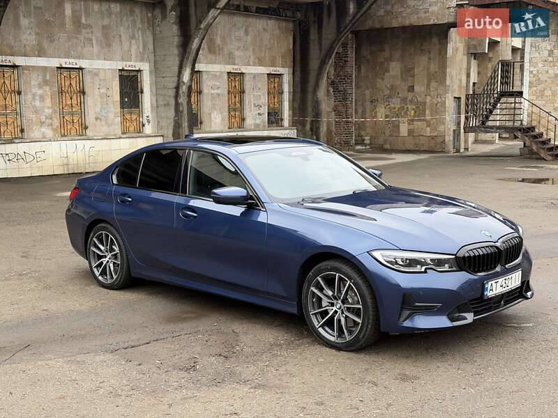 Седан BMW 3 Series 2021 в Ивано-Франковске