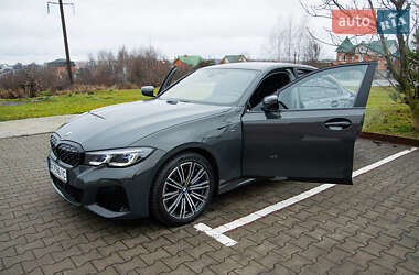 Седан BMW 3 Series 2021 в Хмельницком