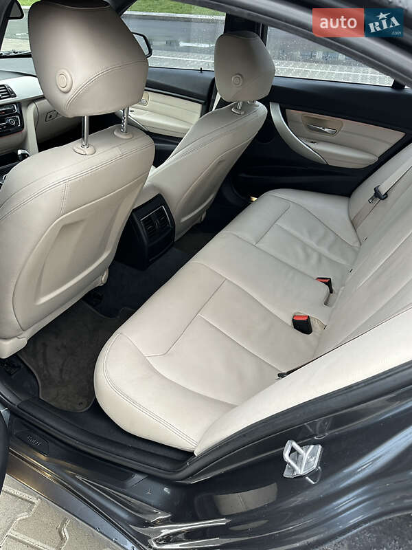 Седан BMW 3 Series 2016 в Киеве фото 9 Седан BMW 3 Series 2016 в Киеве