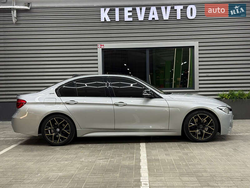 Седан BMW 3 Series 2017 в Киеве фото 3 Седан BMW 3 Series 2017 в Киеве