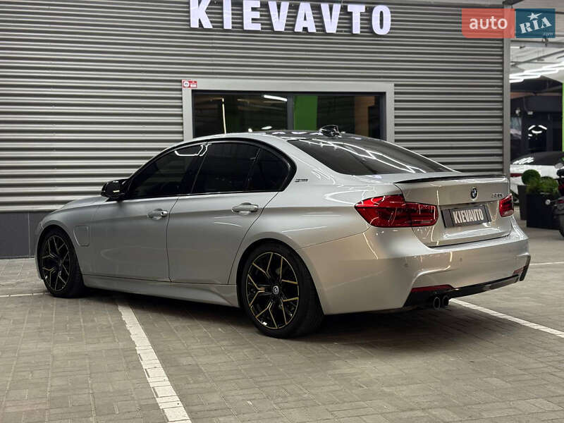 Седан BMW 3 Series 2017 в Киеве фото 12 Седан BMW 3 Series 2017 в Киеве