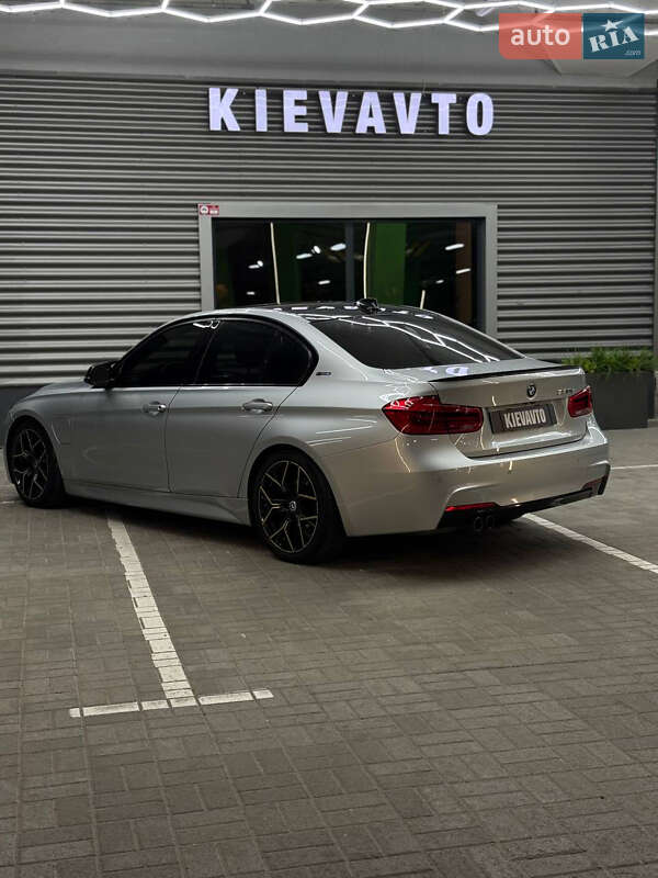 Седан BMW 3 Series 2017 в Киеве фото 18 Седан BMW 3 Series 2017 в Киеве