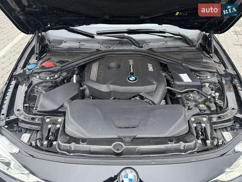 Седан BMW 3 Series 2017 в Виннице