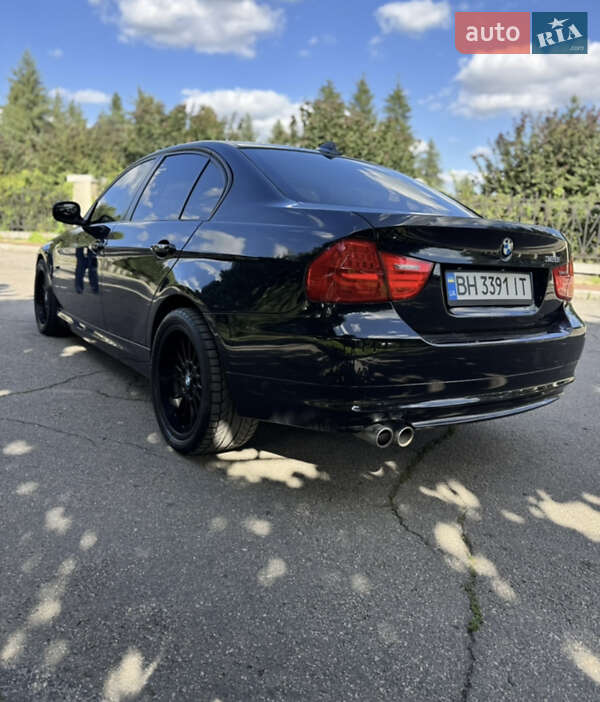 Седан BMW 3 Series 2011 в Днепре