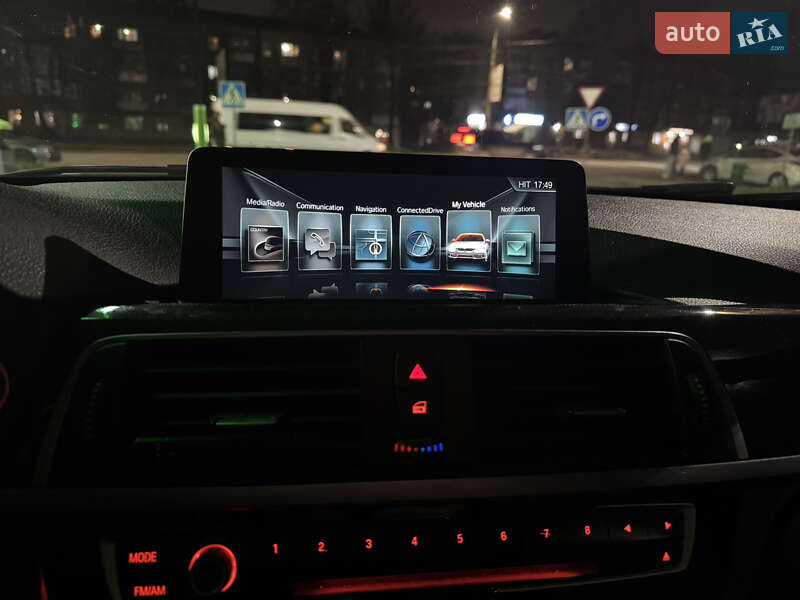 Седан BMW 3 Series 2016 в Хмельницком