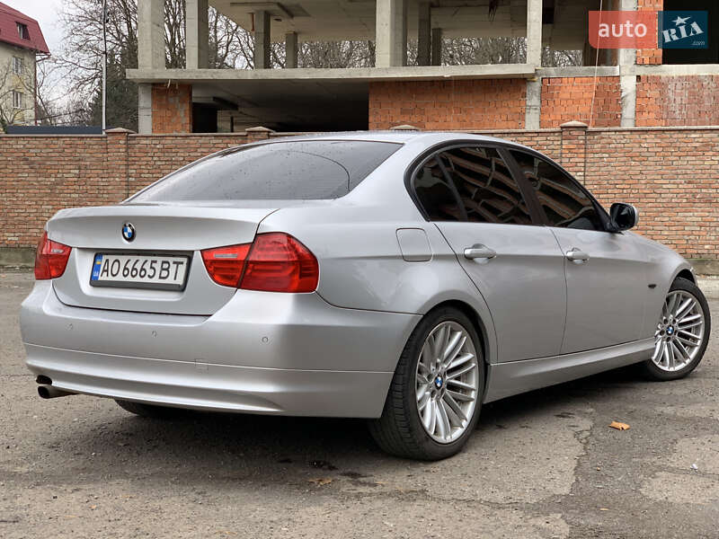 Седан BMW 3 Series 2009 в Мукачево фото 4 Седан BMW 3 Series 2009 в Мукачево