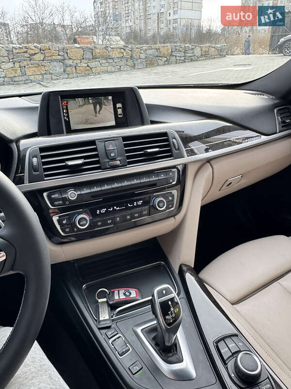 Седан BMW 3 Series 2017 в Брошневе-Осаде