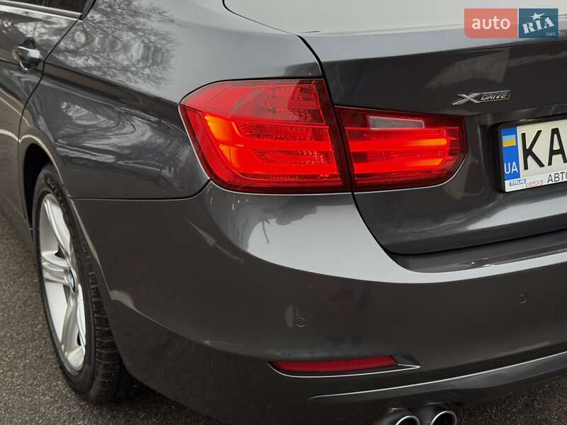 Седан BMW 3 Series 2013 в Киеве