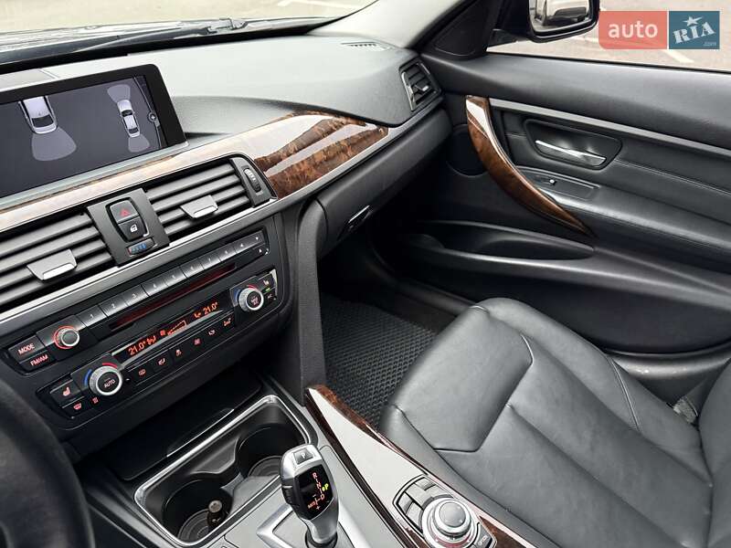 Седан BMW 3 Series 2013 в Киеве