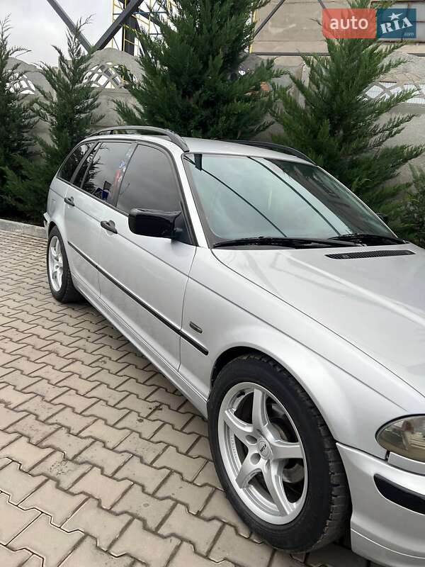 Універсал BMW 3 Series 2002 в Могилів-Подільському