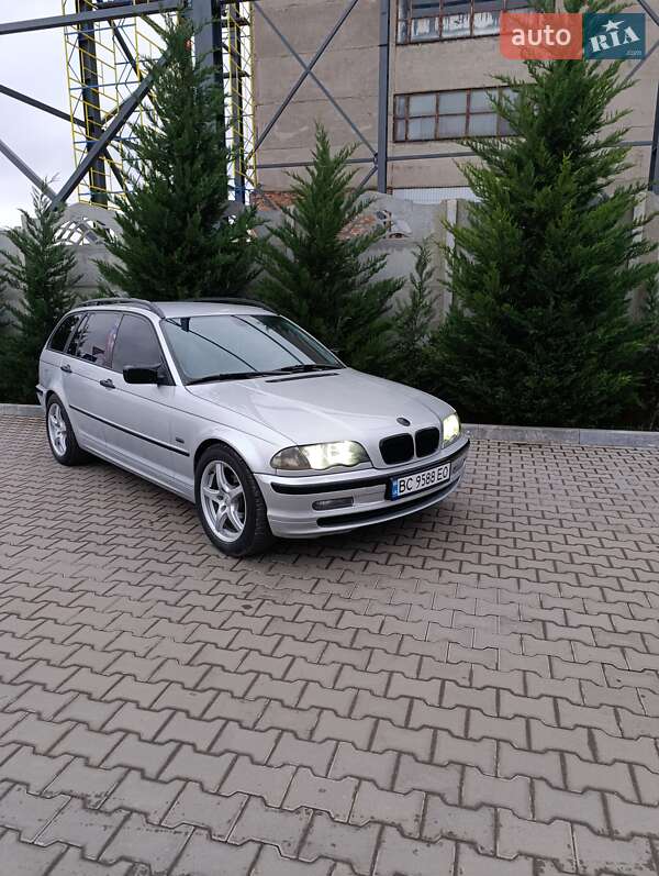 Універсал BMW 3 Series 2002 в Могилів-Подільському