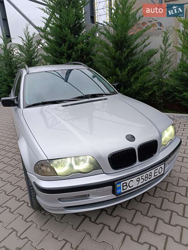 Універсал BMW 3 Series 2002 в Могилів-Подільському