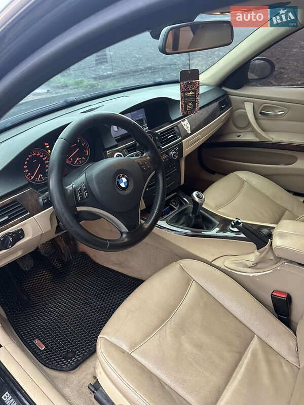 Универсал BMW 3 Series 2007 в Ладыжине