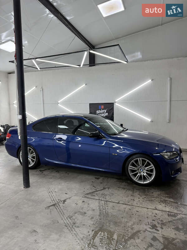 Купе BMW 3 Series 2007 в Черновцах