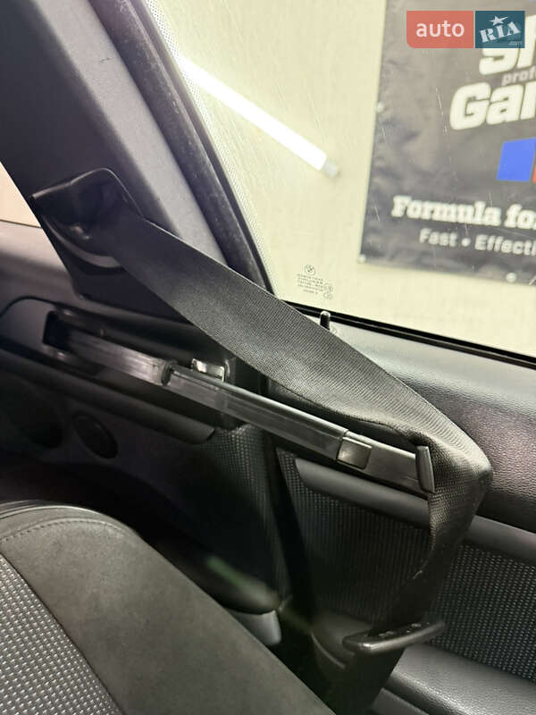 Купе BMW 3 Series 2007 в Черновцах