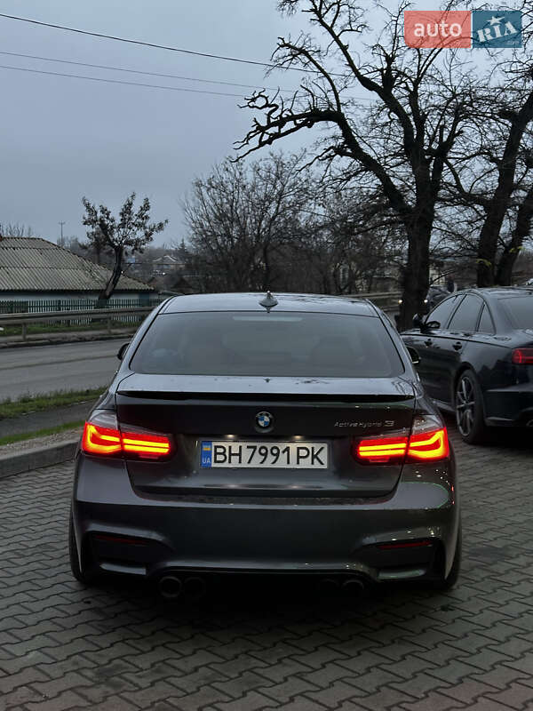 Седан BMW 3 Series 2012 в Одессе