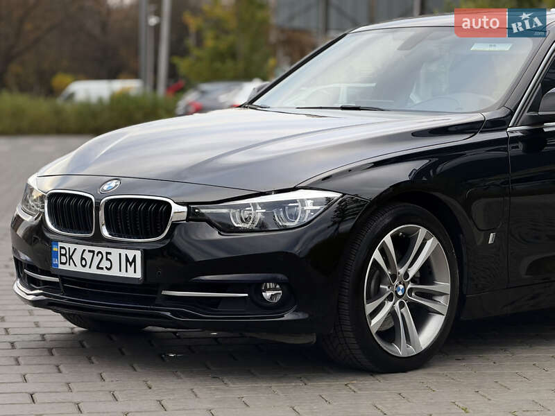 Седан BMW 3 Series 2017 в Ровно фото 12 Седан BMW 3 Series 2017 в Ровно