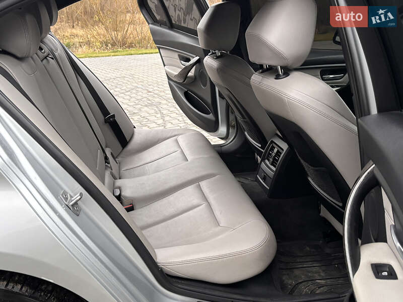 Седан BMW 3 Series 2012 в Тернополі фото 18 Седан BMW 3 Series 2012 в Тернополі