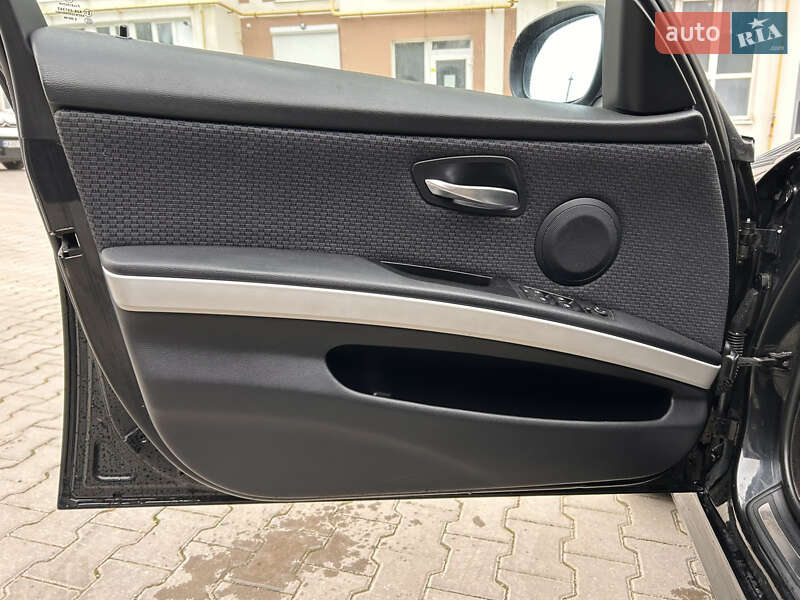 Універсал BMW 3 Series 2009 в Тернополі
