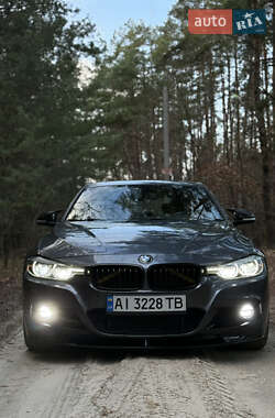 Седан BMW 3 Series 2016 в Обухове
