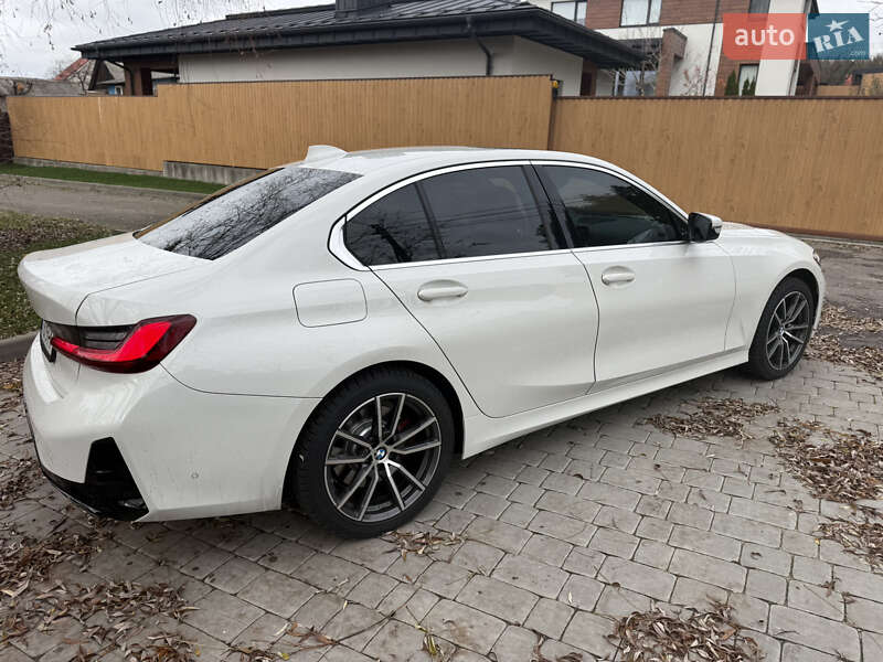 Седан BMW 3 Series 2022 в Киеве фото 4 Седан BMW 3 Series 2022 в Киеве