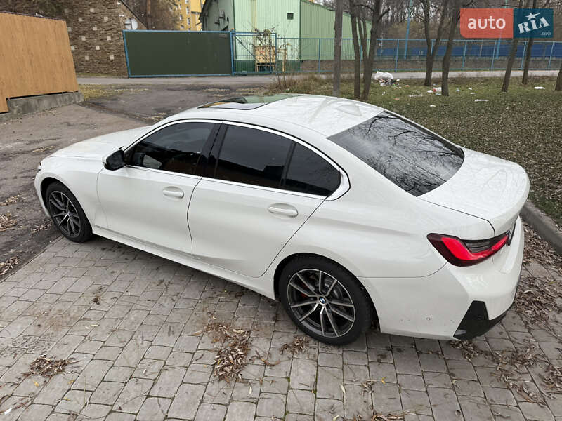 Седан BMW 3 Series 2022 в Киеве фото 13 Седан BMW 3 Series 2022 в Киеве
