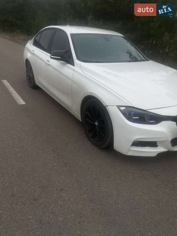 Седан BMW 3 Series 2013 в Кам'янці-Бузькій фото 6 Седан BMW 3 Series 2013 в Кам'янці-Бузькій
