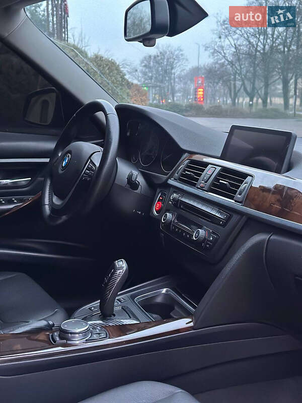 Седан BMW 3 Series 2015 в Харькове фото 8 Седан BMW 3 Series 2015 в Харькове