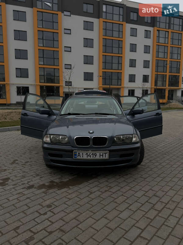 Седан BMW 3 Series 2001 в Виннице