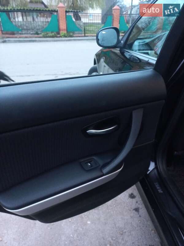 Универсал BMW 3 Series 2010 в Виннице фото 29 Универсал BMW 3 Series 2010 в Виннице