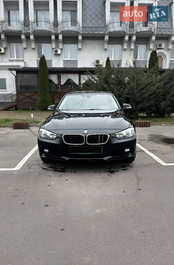 Седан BMW 3 Series 2014 в Литине