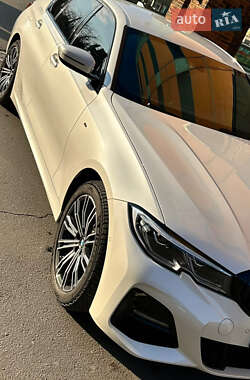 Седан BMW 3 Series 2022 в Миколаєві