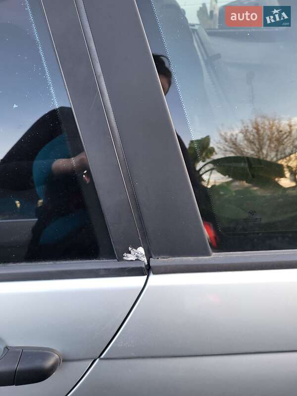 Універсал BMW 3 Series 2004 в Києві