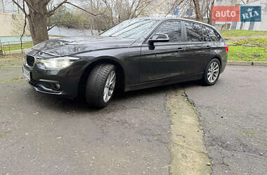 Универсал BMW 3 Series 2015 в Одессе