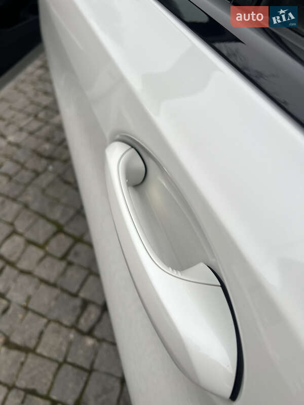 Седан BMW 3 Series 2022 в Вінниці фото 34 Седан BMW 3 Series 2022 в Вінниці