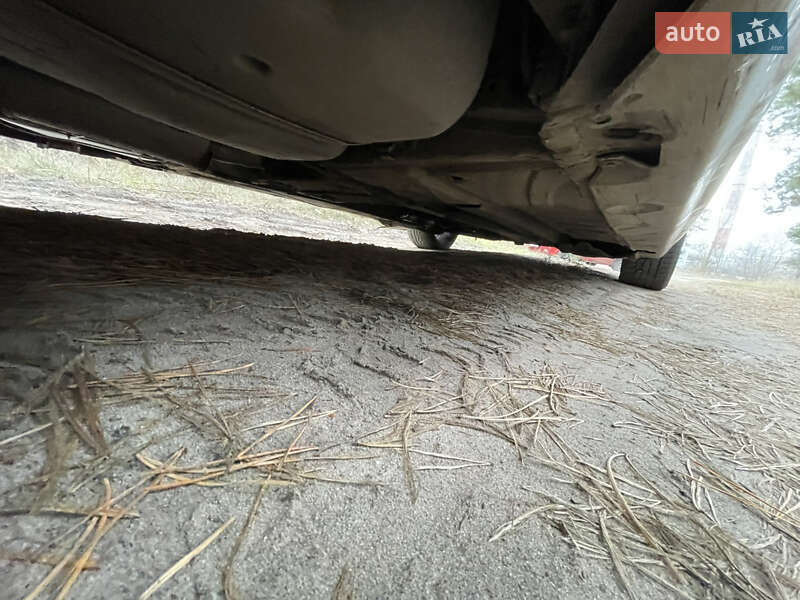 Седан BMW 3 Series 1998 в Киеве