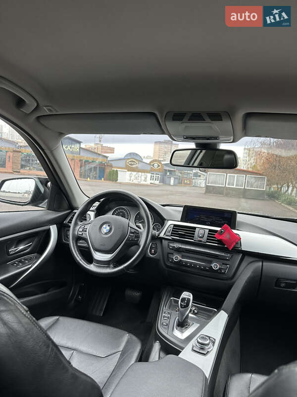 Седан BMW 3 Series 2012 в Одесі