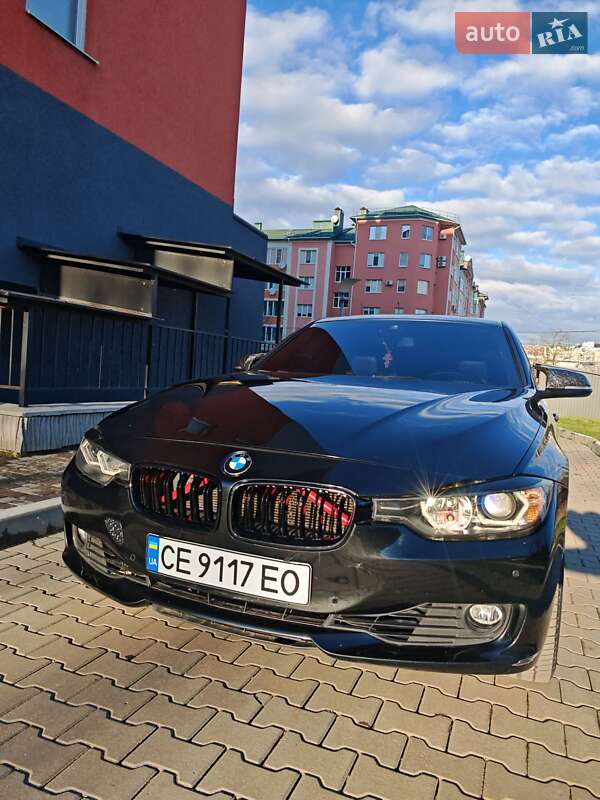 Седан BMW 3 Series 2014 в Чернівцях
