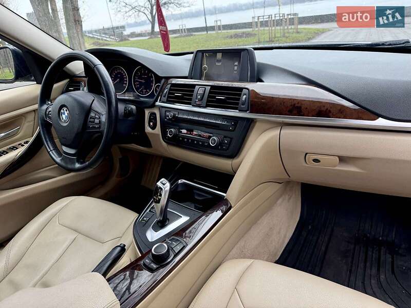 Седан BMW 3 Series 2012 в Киеве фото 13 Седан BMW 3 Series 2012 в Киеве