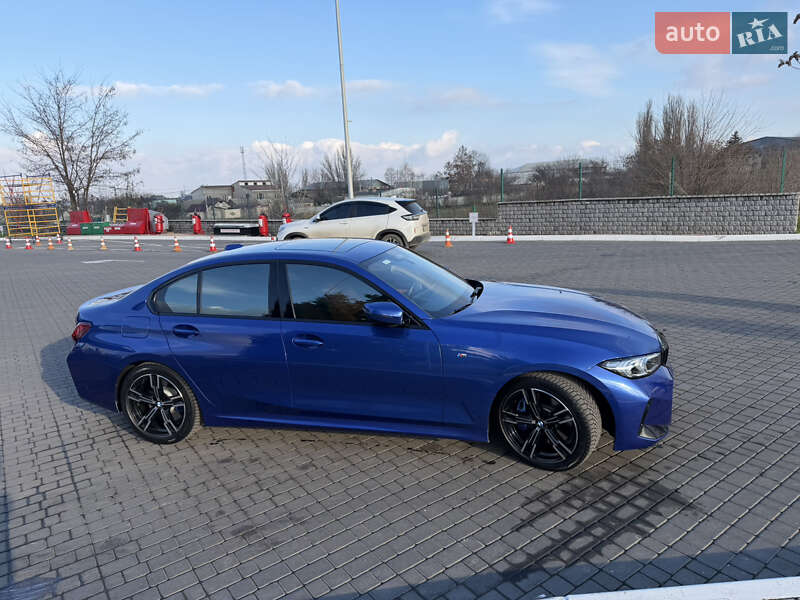 Седан BMW 3 Series 2022 в Одесі