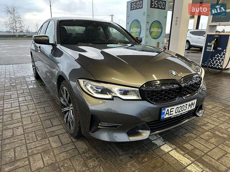 Седан BMW 3 Series 2019 в Днепре фото 13 Седан BMW 3 Series 2019 в Днепре