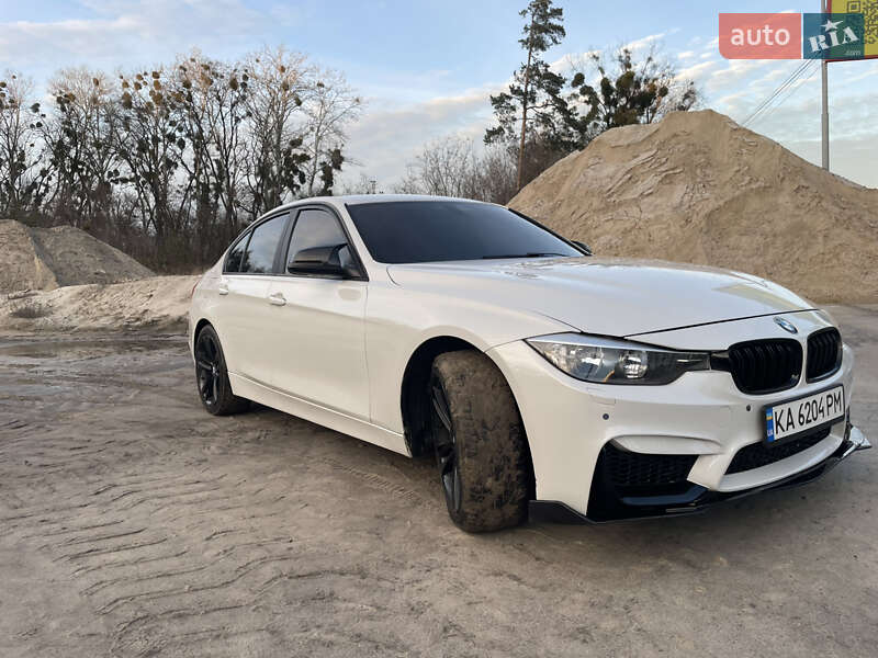 Седан BMW 3 Series 2012 в Києві