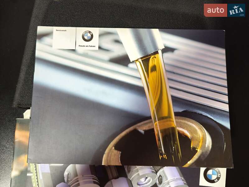 Седан BMW 3 Series 2004 в Звягеле