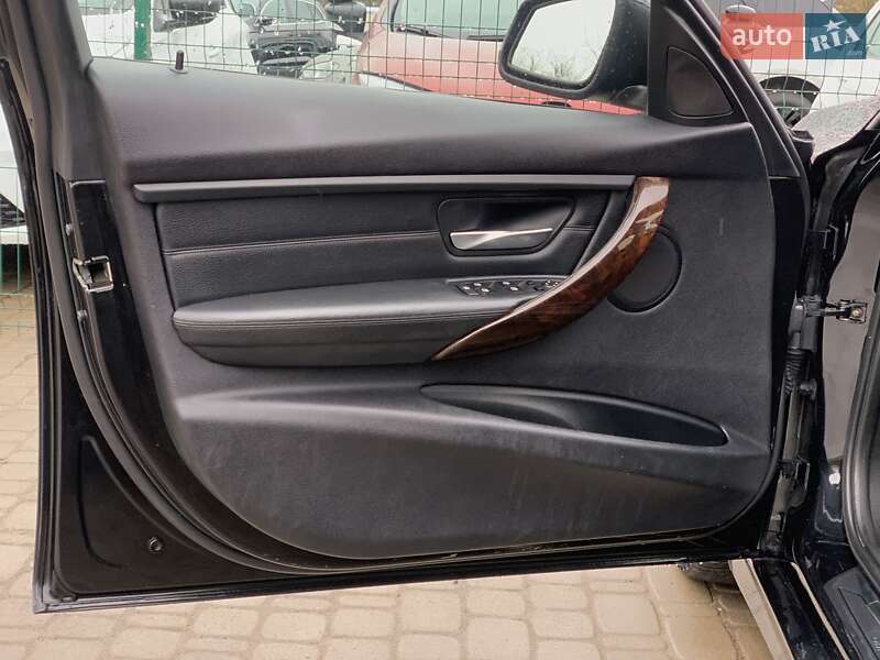 Седан BMW 3 Series 2013 в Бердичеве фото 26 Седан BMW 3 Series 2013 в Бердичеве
