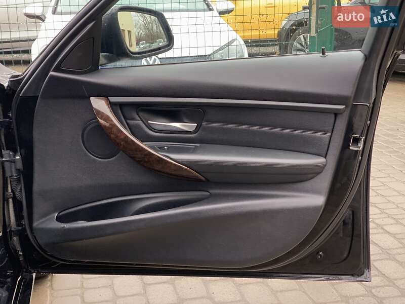 Седан BMW 3 Series 2013 в Бердичеве фото 35 Седан BMW 3 Series 2013 в Бердичеве